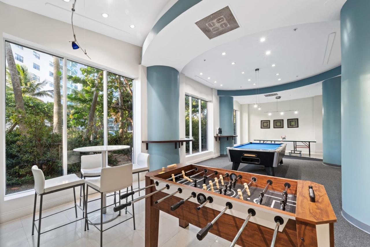 Beach Bliss Steps To Ocean, Pool & Game Room Fun Hollywood Eksteriør billede