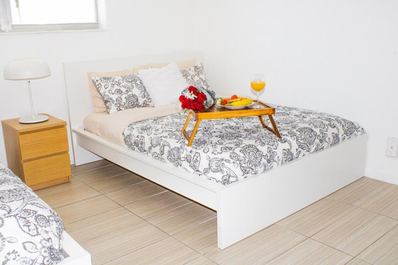 Beach Bliss Steps To Ocean, Pool & Game Room Fun Hollywood Eksteriør billede